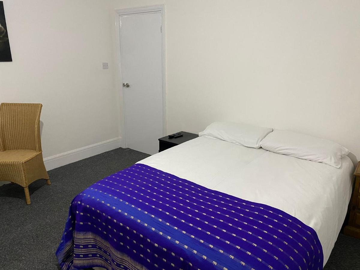 Sunrup Heathrow Daire Feltham Dış mekan fotoğraf