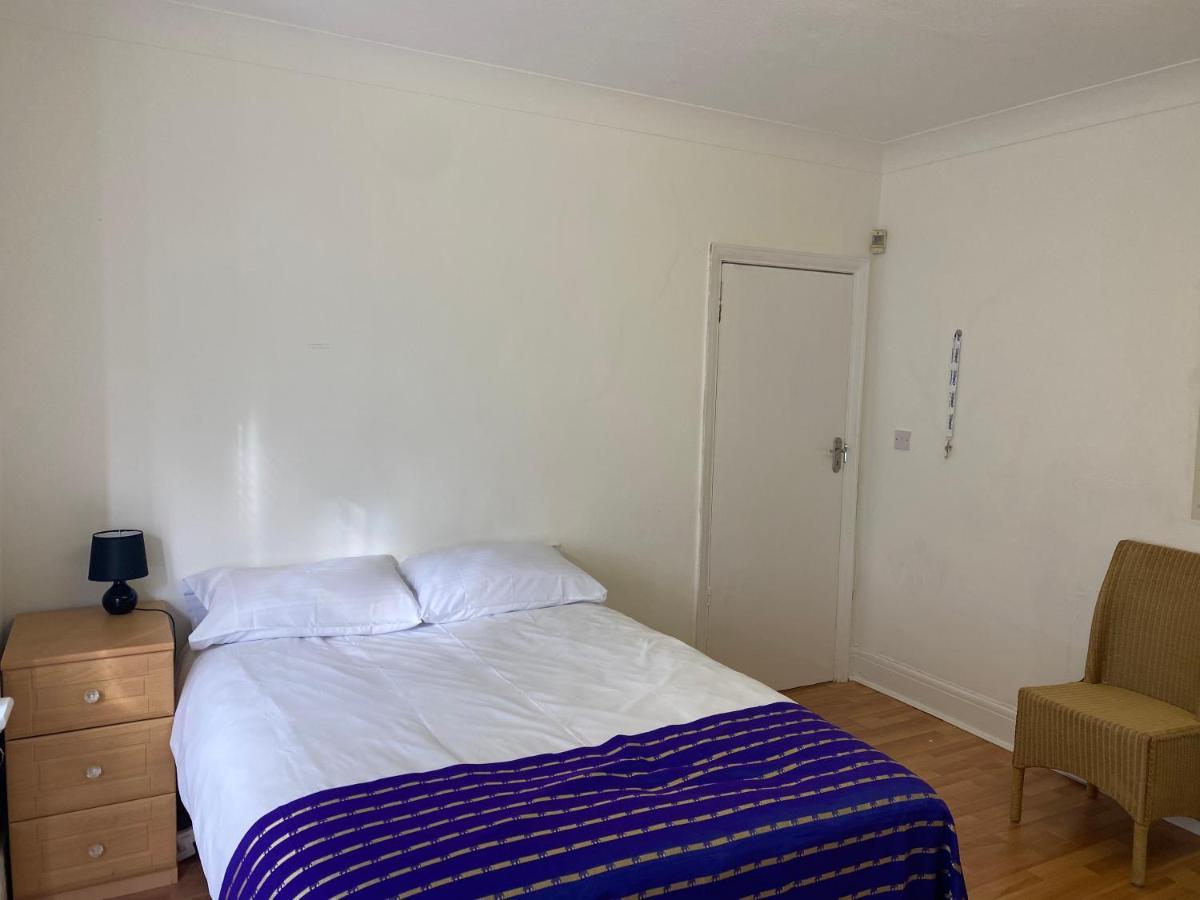 Sunrup Heathrow Daire Feltham Dış mekan fotoğraf